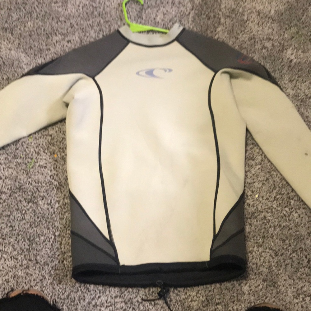 ❗️O’Neil Wet Suit Top❗️